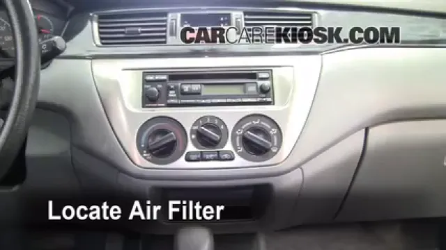 2005 Mitsubishi Lancer ES 2.0L 4 Cyl. Filtre à air (intérieur) Changement